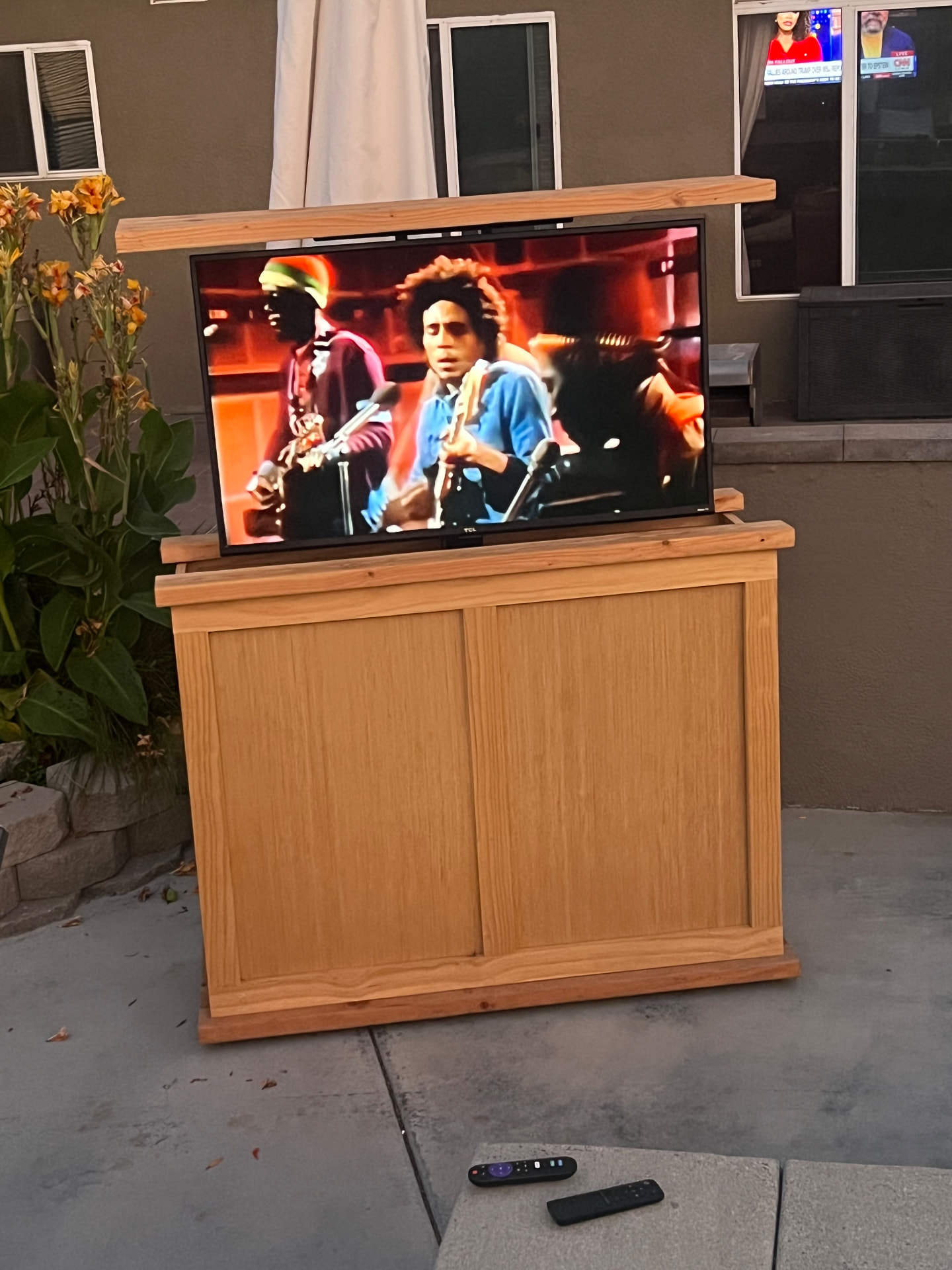 Outdoor TV Lift Cabinet